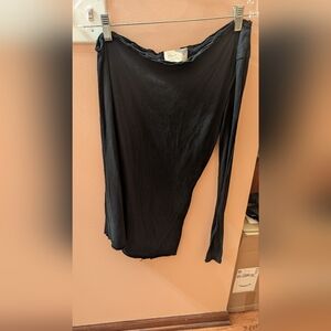 Elizabeth and James Dark Top